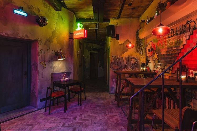 Азиатские рестораны в Москве Neon Monkey Black Thai Mr.Lee «Тай Тай»