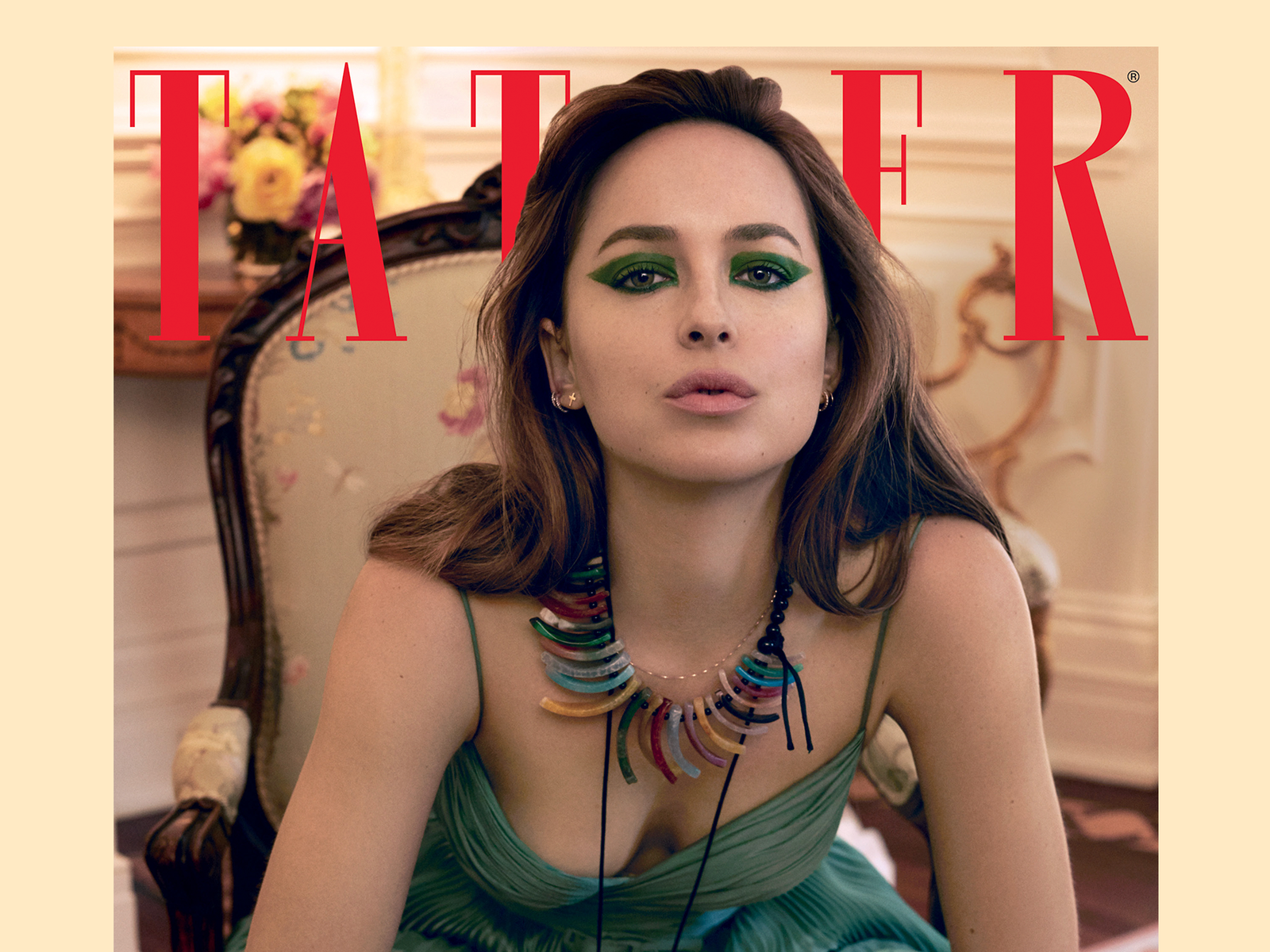 Пять причин, по которым вам срочно нужен декабрьский Tatler