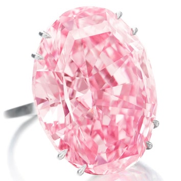 Самые дорогие розовые бриллианты, ушедшие с молотка