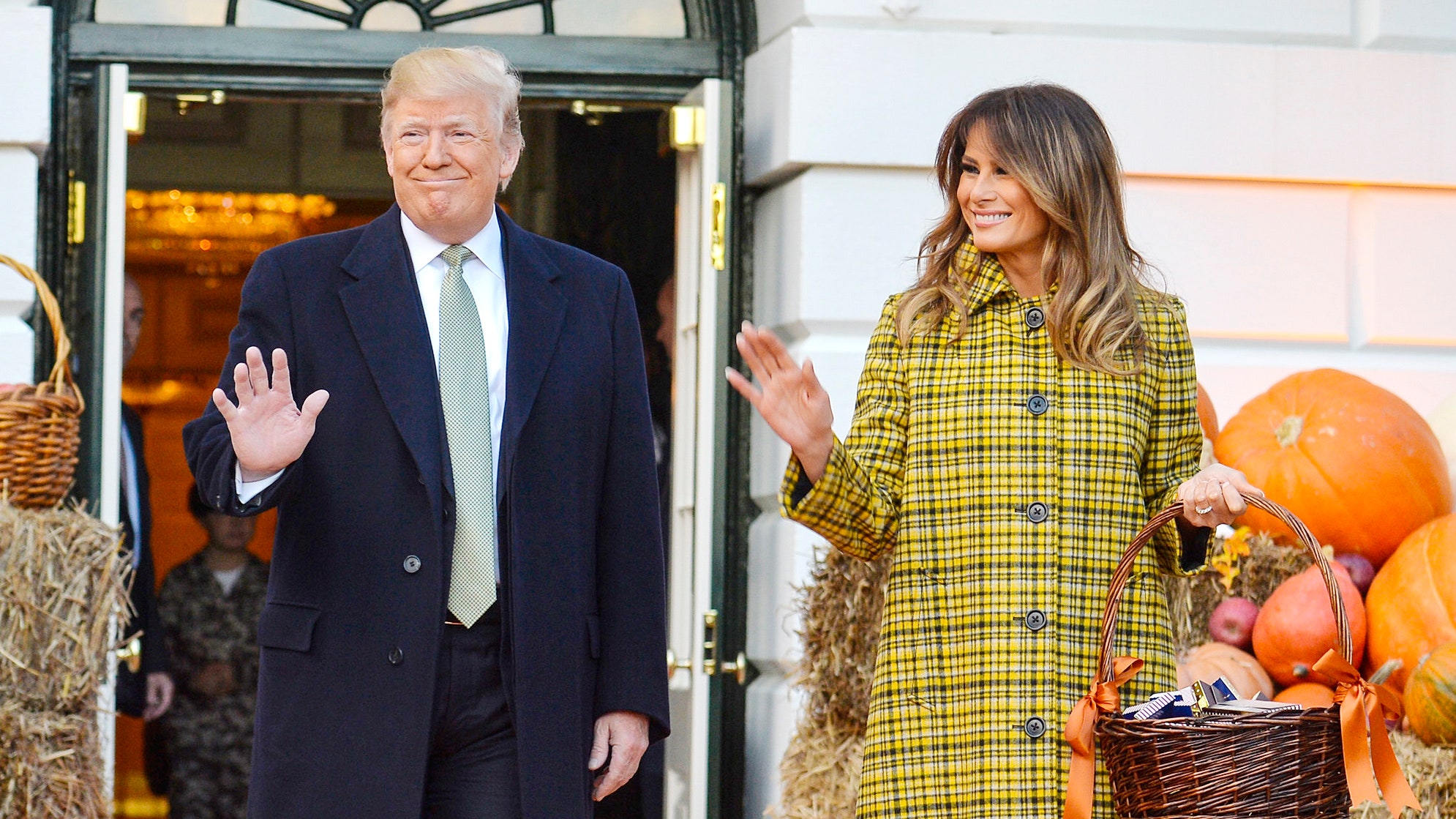 Дональд и Мелания Трамп отметили Хэллоуин в Белом доме
