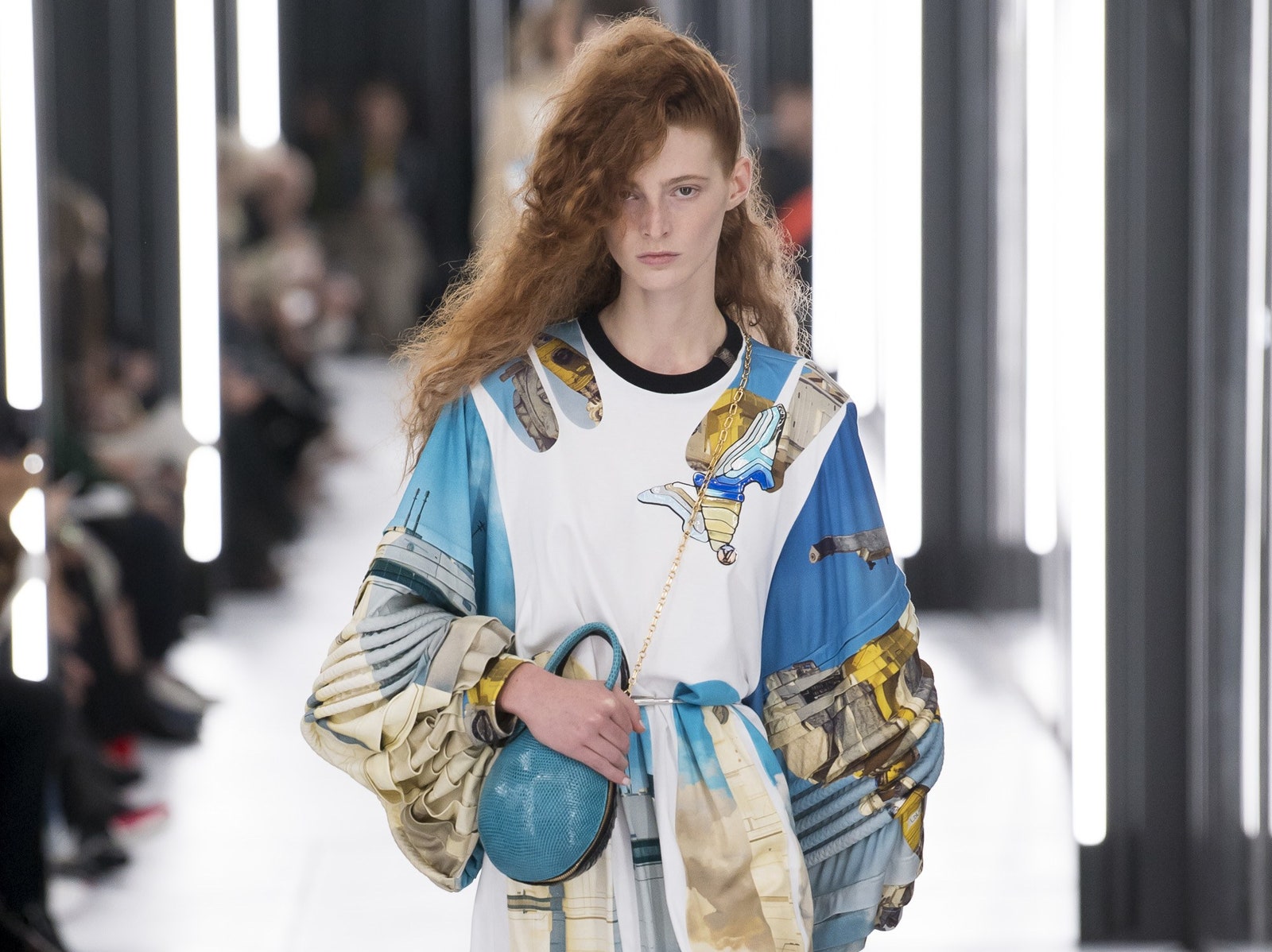 Неделя моды в Париже: показ Louis Vuitton весна-лето 2019