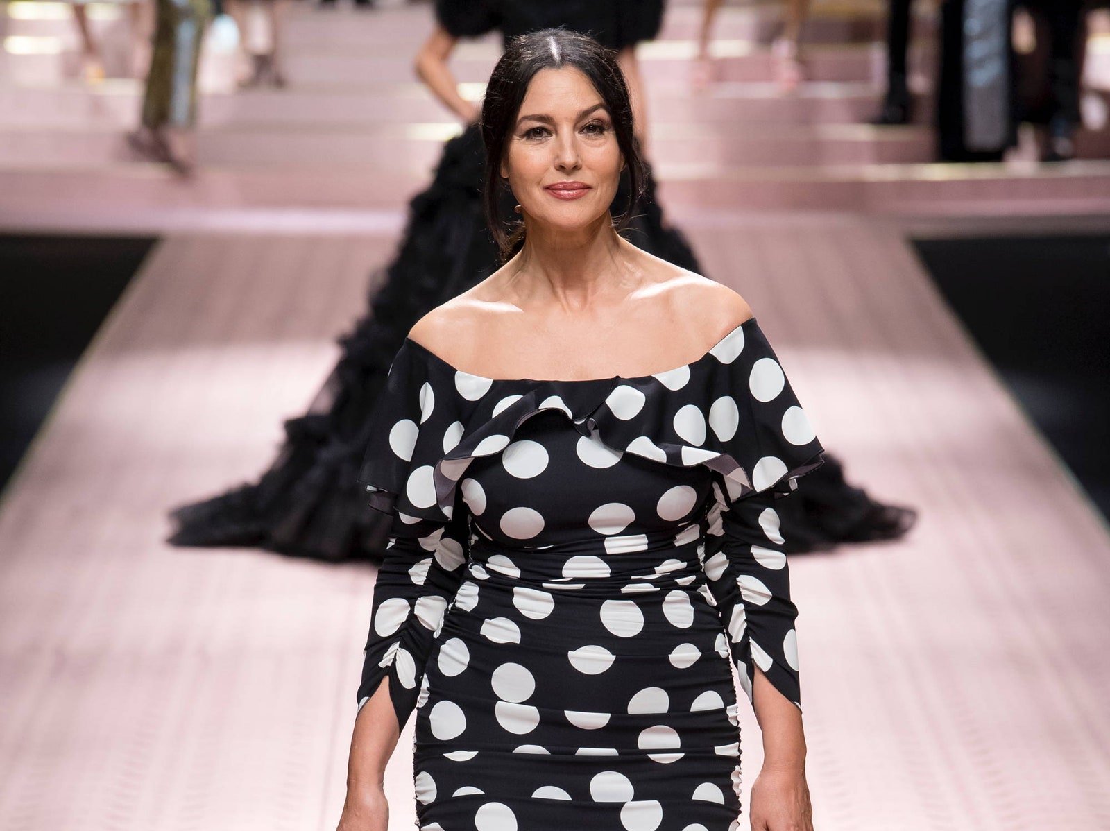 Неделя моды в Милане: показ Dolce & Gabbana весна-лето 2019