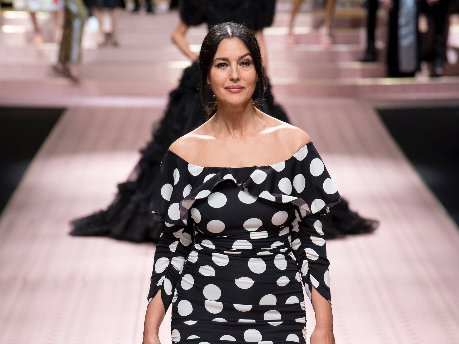 Неделя моды в Милане: показ Dolce & Gabbana весна-лето 2019