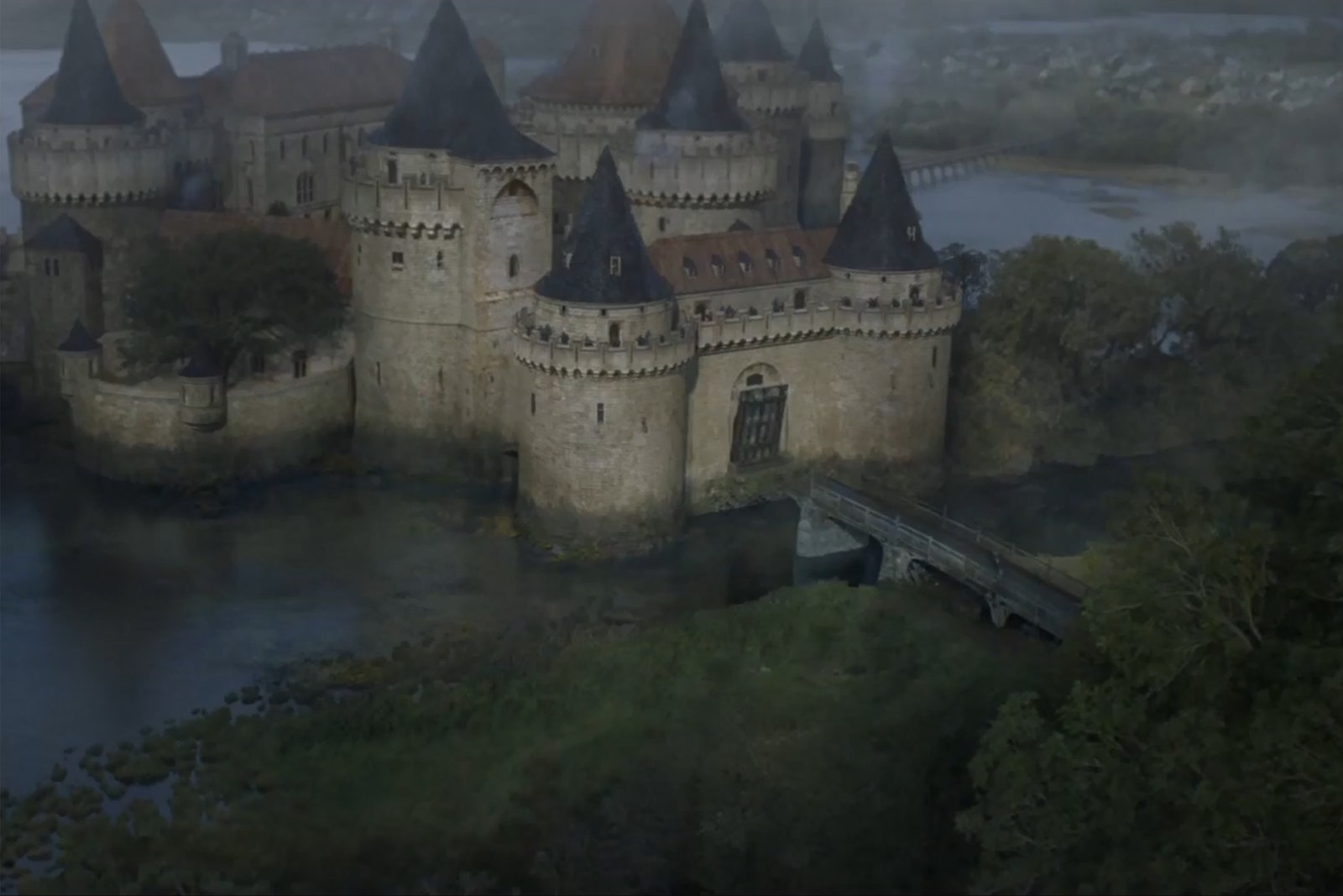 Замок из «Игры престолов» выставлен на продажу