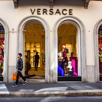 Michael Kors купит бренд Versace