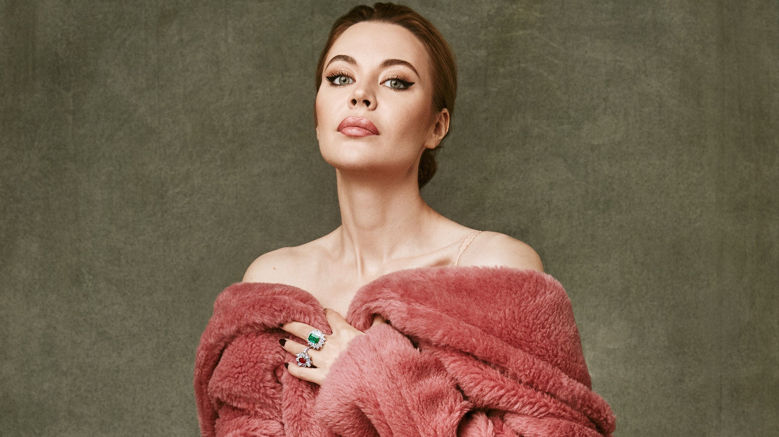 Ульяна Сергеенко поздравляет Tatler с юбилеем