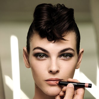 Как повторить макияж с показа Chanel Haute Couture FW 18/19