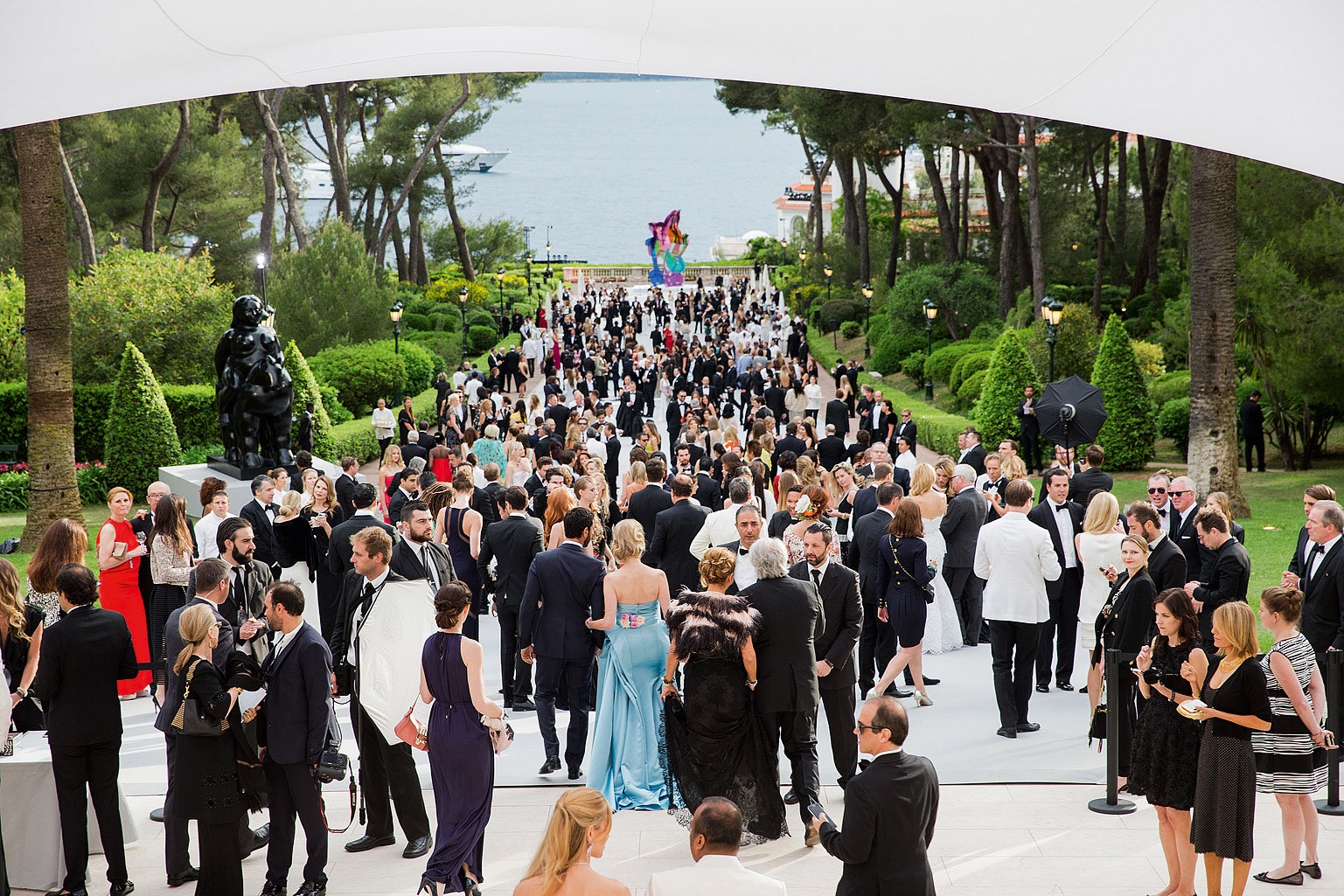 Гости amfAR на КапдАнтибе 2015.