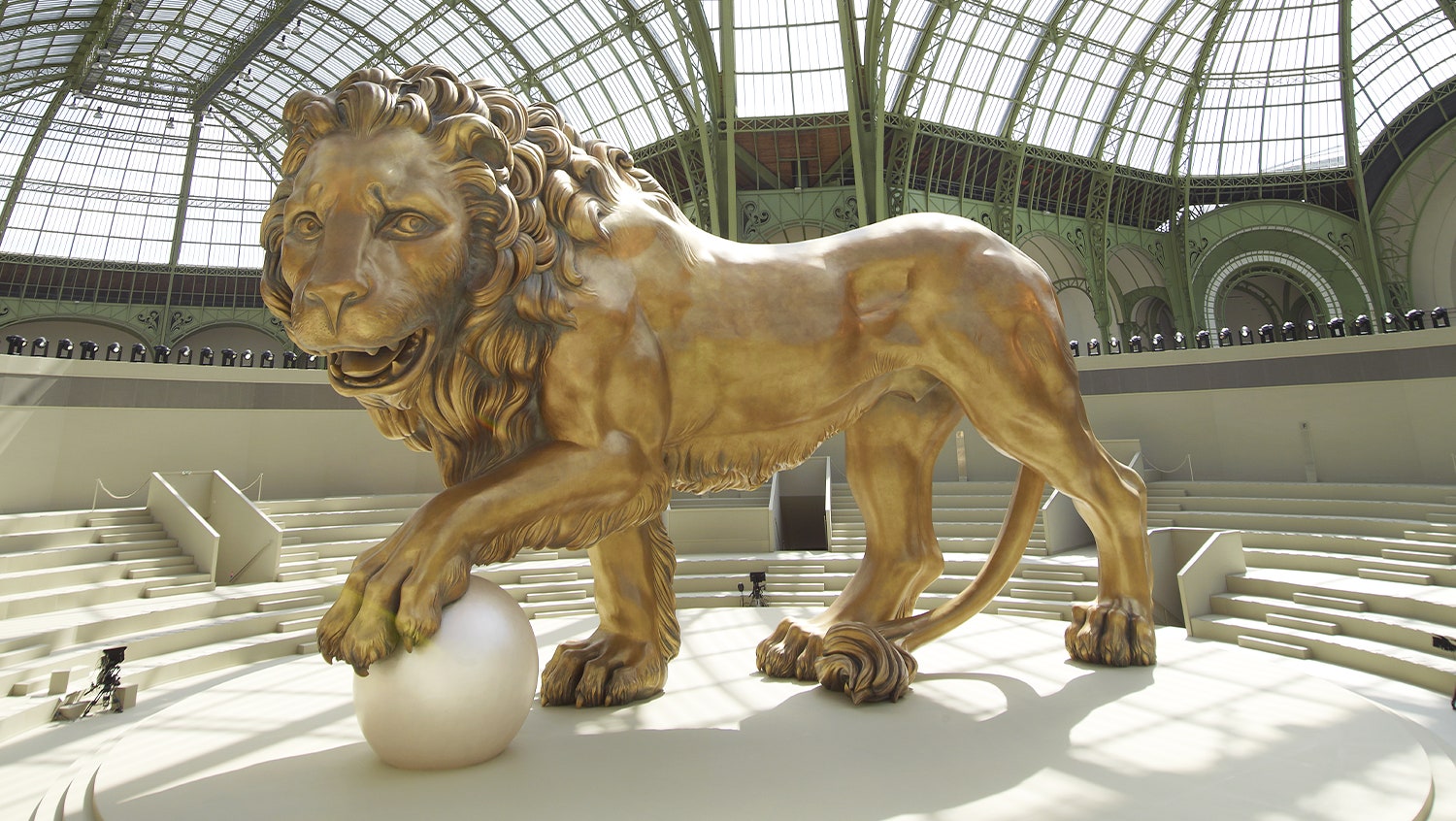 Chanel участвует в проекте реновации и реставрации дворца Grand Palais