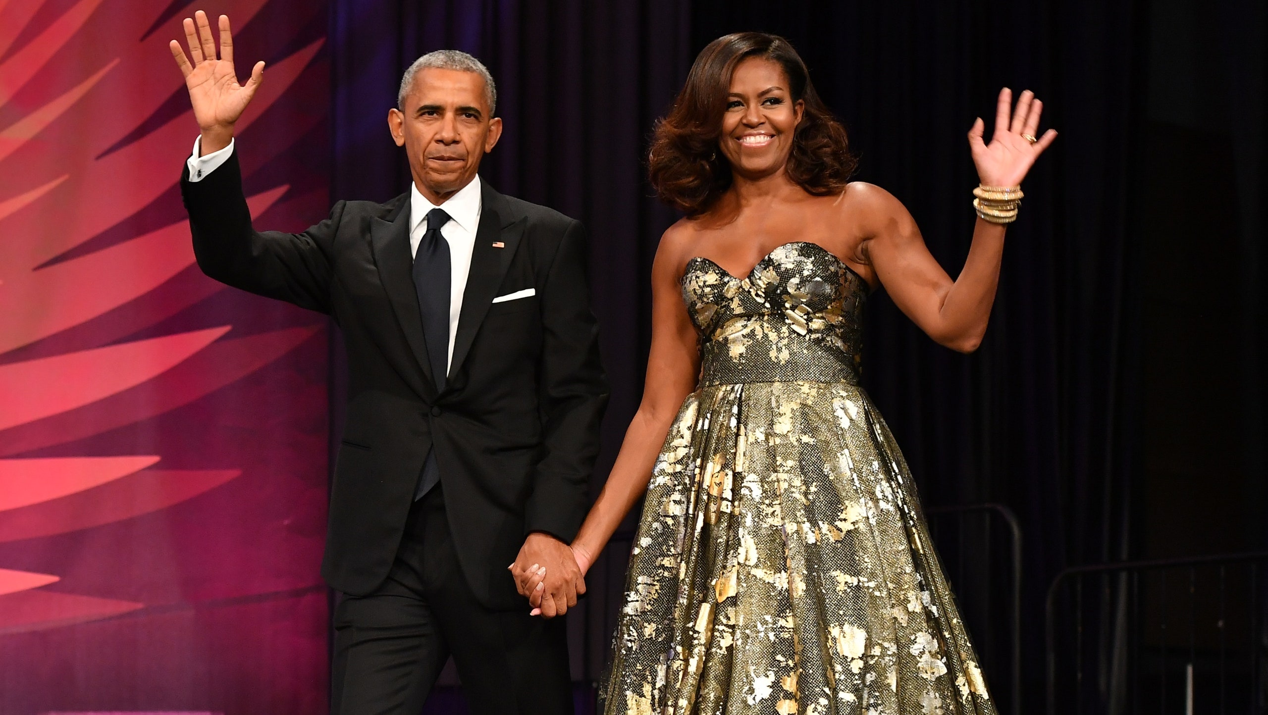 Барак и Мишель Обама подписали контракт с Netflix супруги будут продюсировать фильмы и сериалы