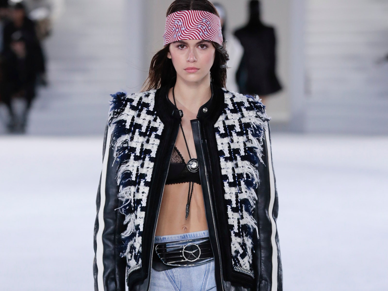Кайя Гербер на показе Alexander Wang весна-лето 2019
