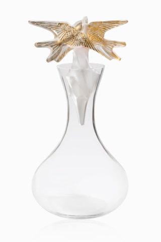 Декантер Lalique 195 500 рублей ЦУМ.