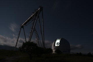 Ночной вид на Главную Обсерваторию фото Юрий Палмин 2016.