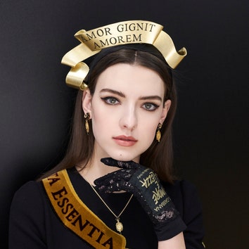 Как повторить макияж с показа Dolce & Gabbana осень-зима 2018