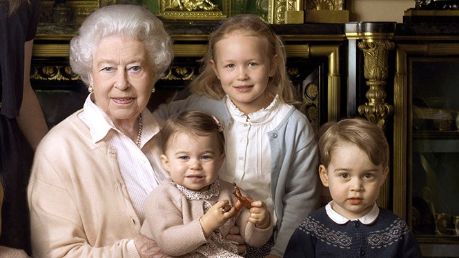 Принцесса Шарлотта фото и мнение Королевы Елизаветы II о ее характере