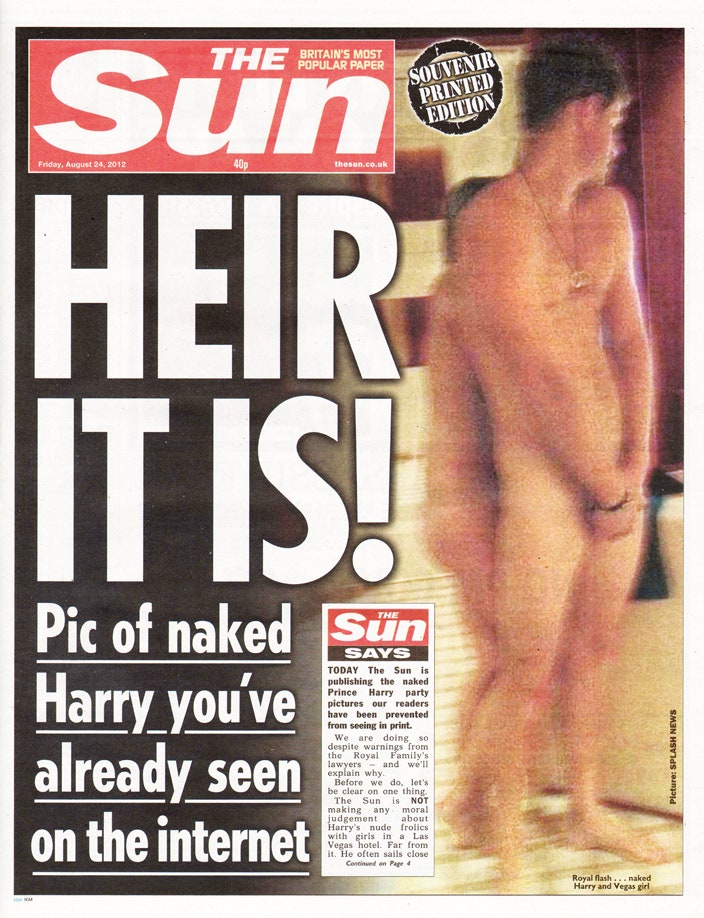 Номер The Sun от 24 августа 2012 года со скандальной фотографией.