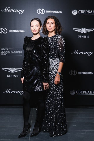 Диана Вишнёва и Софья Капкова в украшениях Mercury.