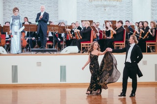 Алина Новак с партнером по танцам Виктором Васильевым.