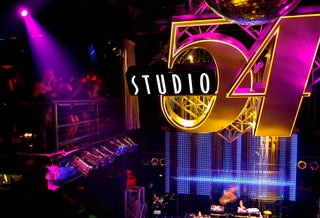 Новая «Студия 54» в развлекательном комплексе MGM Grand в ЛасВегасе долго не продержалась. 2011 год.