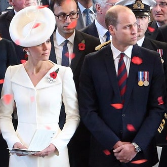 Look of the Day: Кейт Миддлтон &- снова в Alexander McQueen