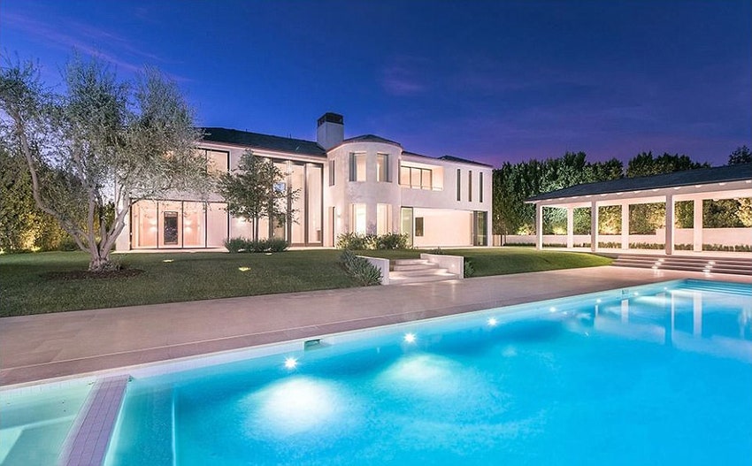 Дом Ким Кардашьян и Канье Уэста в ЛосАнджелесе продан за 18 миллионов