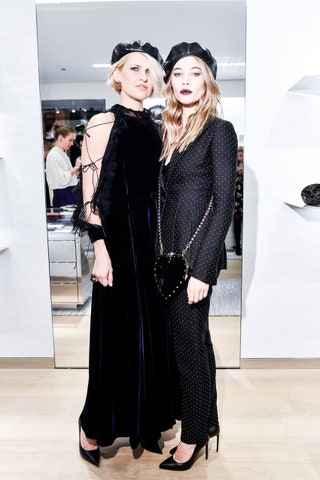 Полина Киценко и Светлана Устинова — в Christian Dior.