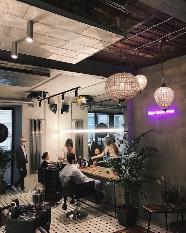 Новые бьютиточки Москвы салоны красоты Hair Spot Pigment Club MaMi GBar