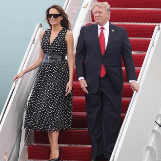 Меланья, Дональд и Иванка Трамп прилетели в Палм-Бич