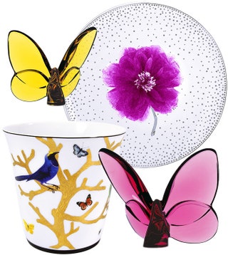 Хрустальные фигурки Baccarat в виде бабочек чашка и тарелка Bernardaud.
