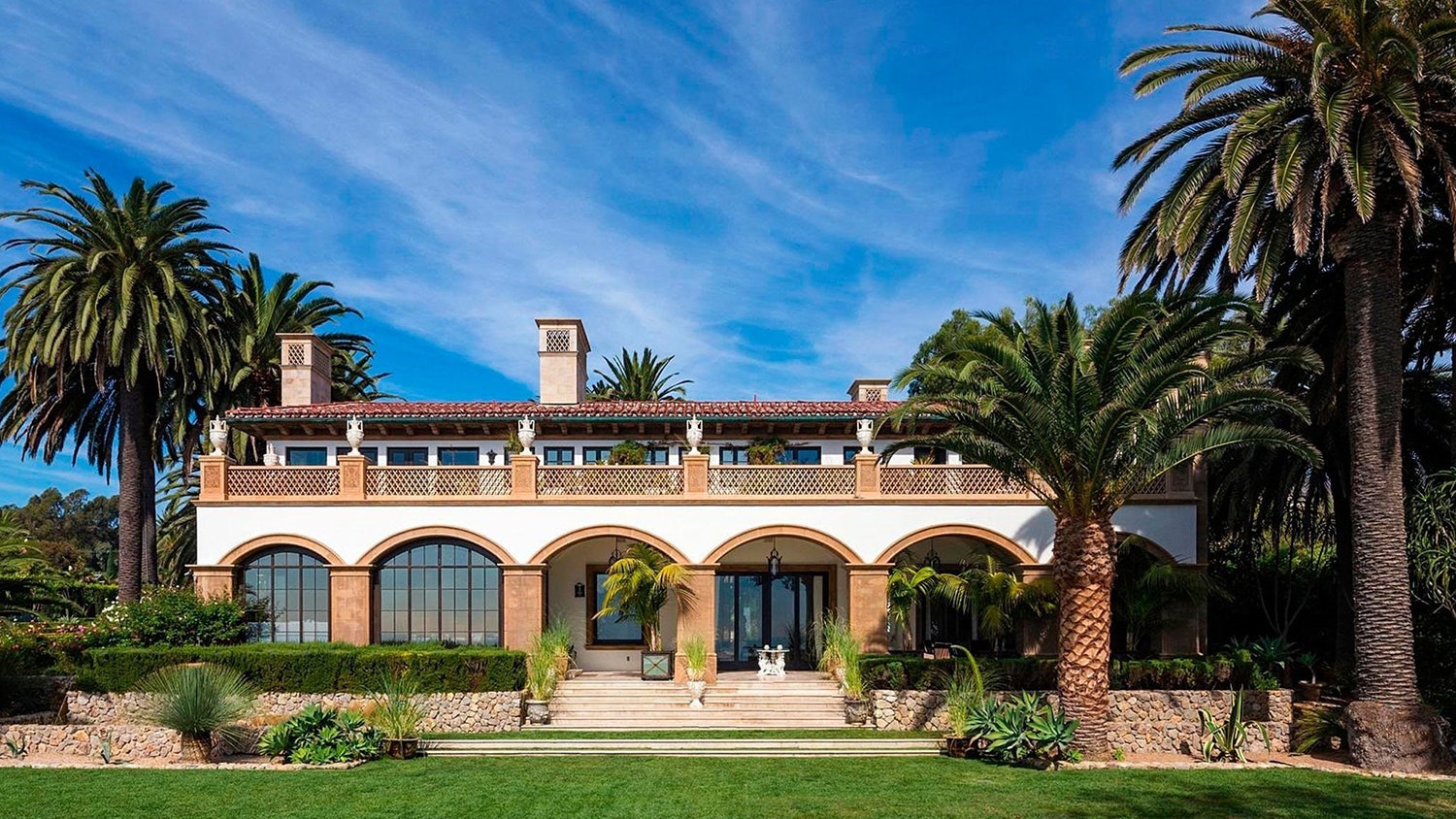 Бейонсе и Джей-Зи купили самый дорогой дом в Калифорнии