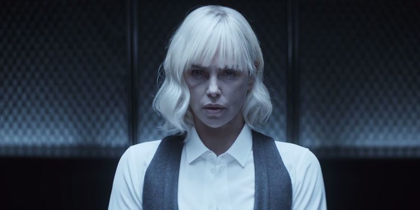 «Взрывная блондинка» рецензия на фильм с Шарлиз Терон кадры и трейлер