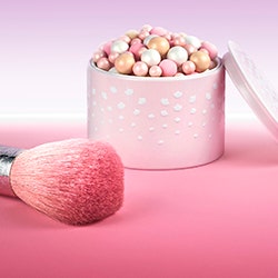 В лучах заката: сияющие make up новинки Guerlain