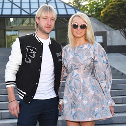Евгений Плющенко и Яна Рудковская на показе Louis Vuitton в Киото