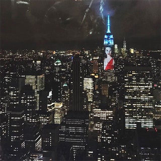 Изображение Кендалл Дженнер на Empire State Building.