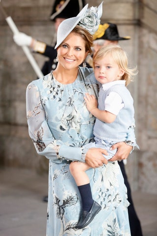 Принцесса Мадлен с принцем Николасом.