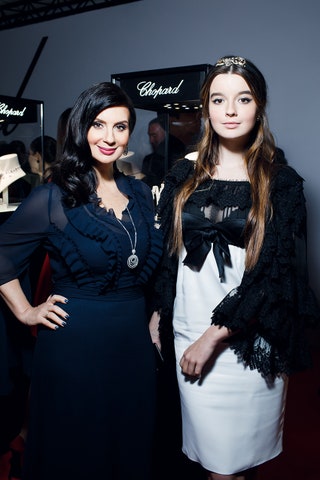 Екатерина Стриженова с дочерью Александрой.