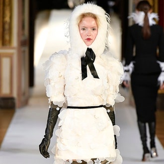 Показ Yanina Couture осень-зима 2017/2018 в Париже