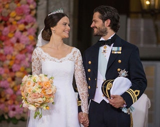 Принцесса София  и принц Карл Филипп  в день свадьбы .