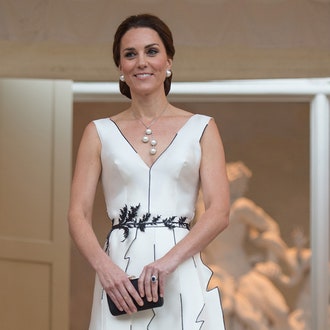 Look of the Day: Кейт Миддлтон в платье польского дизайнера