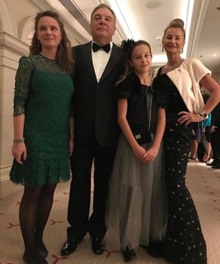 Нора Мушон Борис Ланцман с дочерью Евой и Илона Мушон.