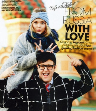 Стефания Маликова и журналист Эндрю Биван в съемке для американского Teen Vogue.