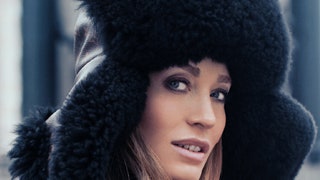 Отвечает головой лучшие шапки зимы по версии Натальи Давыдовой