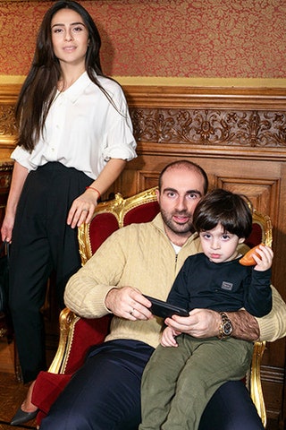 Тамуна Циклаури и Шота Хихинашвили с сыном.