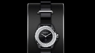 Коллекция часов J12∙XS от Chanel фото из рекламной кампании | Tatler