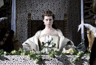 Клэр Фой в роли Елизаветы II.