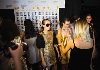 Backstage показа Bella Potemkina на Неделе моды MercedesBenz Fashion Week Russia.