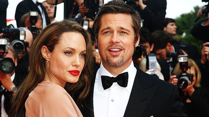 Анджелина Джоли и Брэд Питт фото пары от начала романа в 2005 году до развода в 2016 | Tatler