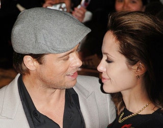 Ноябрь 2007 Брэд Питт иnbspАнджелина Джоли наnbspпремьере фильма «Беовульф» вnbspЛондоне.