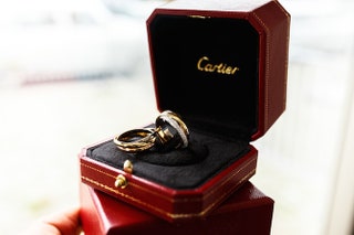 Венчальные кольца Cartier.