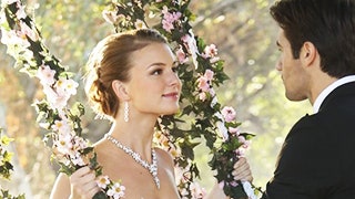 Самые красивые свадебные платья в кино «Молодая Виктория» «Сумерки» «Забавная мордашка» | Tatler